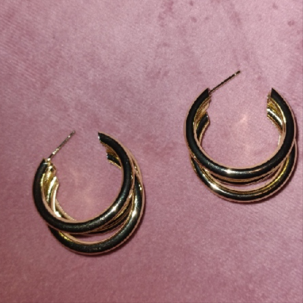 Double Hoops